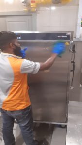 kitchen appliances and equipment cleaning